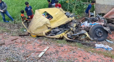 1 Korban Tabrakan KA Kertanegara Vs Truk Muatan Pupuk di Kediri Meninggal