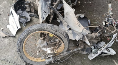 Pajero Seruduk Motor dan Mobil Box di Bangkalan