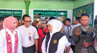 Gubernur Jatim Khofifah Gelar Pasar Murah di Sedati Gede Sidoarjo