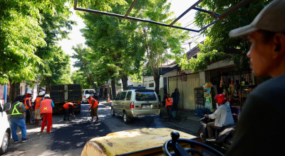Bupati Banyuwangi Kebut Perbaikan Jalan 6000 Titik, Target Selesai H-3 Lebaran