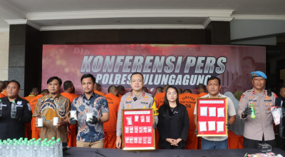 3 Pasang Kekasih Ditangkap Polres Tulungagung gegara Edarkan Narkoba