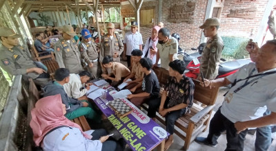 Puluhan Pelajar Berseragam di Tulungagung Terjaring Razia Warung Kopi