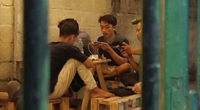 Kedai Nostalgia, Sulap Barang Bekas jadi Kafe Retro di Bojonegoro