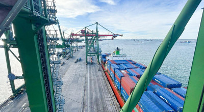 Terminal Teluk Lamong Pastikan Kelancaran Arus Barang saat Lebaran 2025