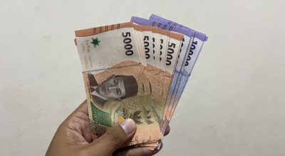 Biaya Jasa Tukar Uang Baru di Bangkalan Capai 20 Persen, Naik Sejak H-7 Lebaran