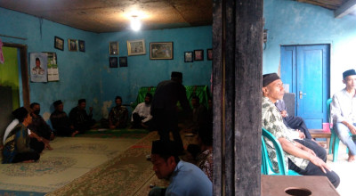 Mbok Yem, Pemilik Warung Tertinggi di Indonesia Tutup Usia