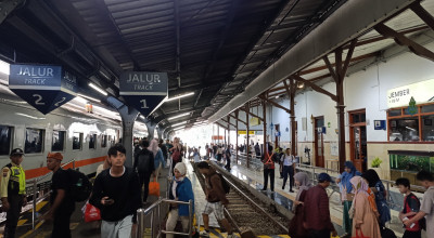 Penumpang Padati Stasiun di Wilayah Daop 7 dan 9 untuk Kembali ke Perantauan