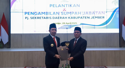 Bupati Jember Lantik Pj Sekda: Birokrat Bukan Organisasi Politik