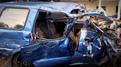 Data Korban Tabrakan Mobil Rombongan Umroh Vs Bus di Duduksampeyan Gresik