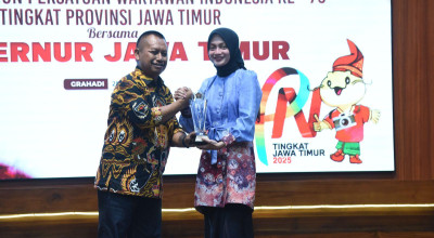 Wali Kota Kediri Vinanda Terima Penghargaan Tokoh Muda Pemberdaya Masyarakat