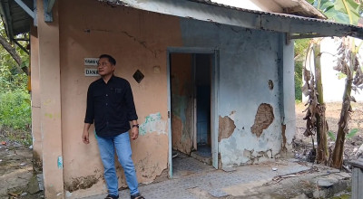 Peduli Pendidikan, Pengusaha di Lamongan Benahi Toilet Sekolah Rusak