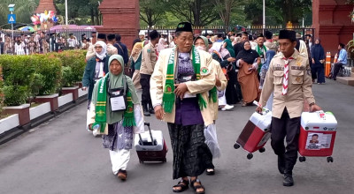 Wakil Bupati Trenggalek dan Istri Tertunda Berangkat Haji, Ini Penyebabnya