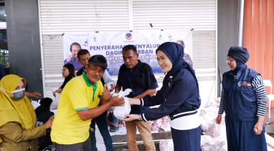 Sembelih 145 Hewan Kurban, Nasdem Jatim: Saatnya Politik Lewat Kepedulian Nyata