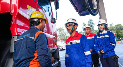 Direktur Pertamina Pantau Langsung Distribusi BBM ke Jember