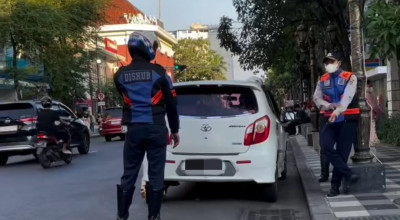 7 Titik Alternatif Parkir Kendaraan Jika Singgah ke Jalan Tunjungan Surabaya