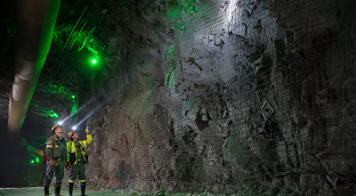 Dorong Pengembangan Pendidikan dan SDM, Freeport Raih Penghargaan dari ITB