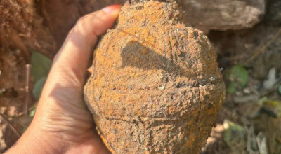 Polisi Identifikasi Temuan Diduga Granat di Lamongan