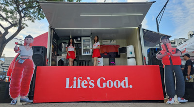 LG Life’s Good Truck Sapa Warga Surabaya