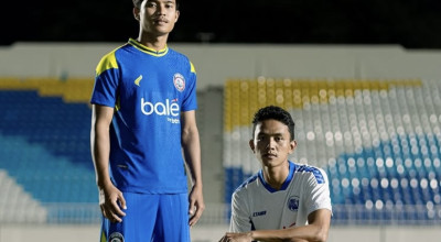 Intip Jersey Baru Arema FC untuk Super League, Berbalut Nilai Historis