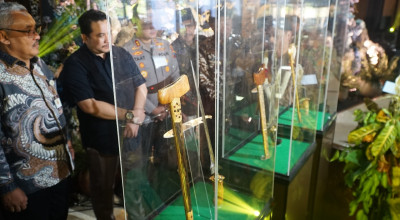 Festival Budaya Spiritual Tulunagung Pamerkan Keris Milik Prabowo dan Fadli Zon