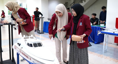 1.133 Mahasiswa KKN UM Surabaya Diterjunkan ke 11 Titik: Akselerasi Hilirisasi Riset Inovasi ke Desa