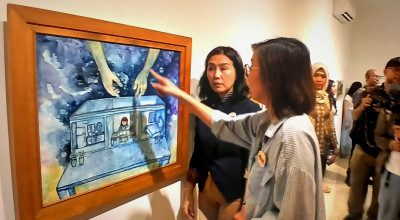 Lukisan Karya Seniman Gresik Dipamerkan di Ajang Kids Biennale Indonesia 2025