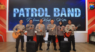 Kenalan dengan Patrol Band, Grup Musik Polres Kediri Kota Pembawa Pesan Kamtibmas