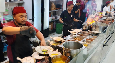 Rasakan Nikmatnya Bubur Clay Pot, Tempat Nongkrong Asyik 24 Jam di Surabaya