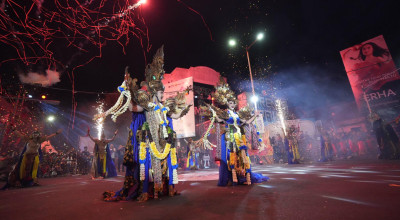 Gudang Garam Suguhkan Romansa Cinta Ande-Ande Lumut di APEKSI Nite Carnival