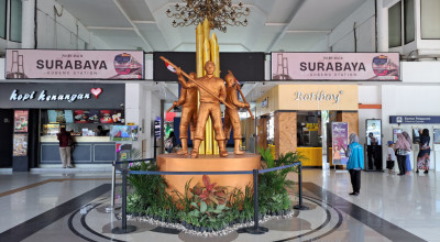 KAI Daop 8 Surabaya Tebar Diskon 20 Persen dan Semarak Kemerdekaan di Stasiun