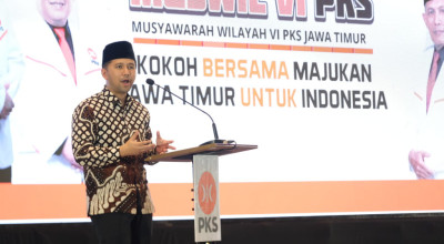 Wagub Emil Puji PKS Jatim, Kontribusi Nyata untuk Masyarakat Jawa Timur