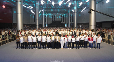 Puncak Perayaan HUT Bank Jatim ke 64 Berlangsung Meriah