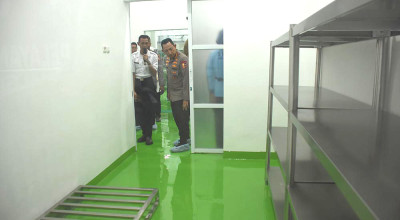 Kapolri Listyo Sigit Prabowo Resmikan SPPG Polresta Sidoarjo