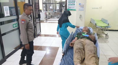 Gara-Gara Bakar Sampah, Plt Kepala Desa di Blitar Dibacok Warganya