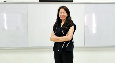 Hadapi Tantangan AI, Tips Desainer Grafis Bertahan dari Merry Wahono