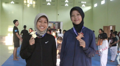 Srikandi Taekwondo Kabupaten Kediri Sabet Emas di Piala Wali Kota Surabaya