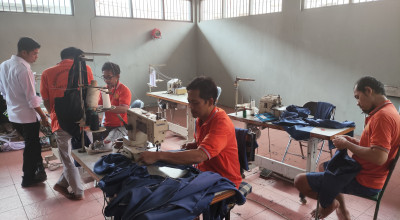 Ratusan Celemek Karya Warga Binaan Lapas Tulungagung Digunakan Dapur MBG