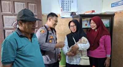 Bayi Laki-laki Ditemukan di Teras Rumah Warga Kediri, Tangisan Sempat Dikira Kucing
