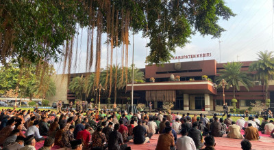 Doa Bersama Lintas Agama, Mas Dhito: Jangan Berlarut dalam Kesedihan