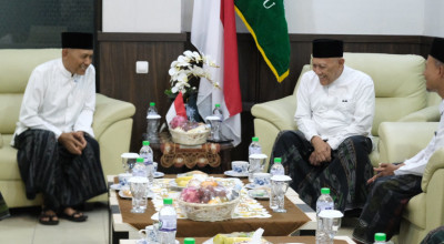 Mengulik Isi Pertemuan PKS Jatim saat Sowan PWNU