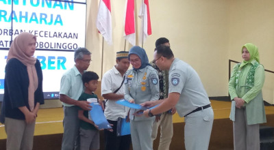 Jasa Raharja Santuni Karyawan RS Bina Sehat Jember, Korban Laka Bus Probolinggo