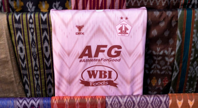 Miliki Motif Tenun Ikat, Inilah Jersey Ketiga Persik Kediri Musim Ini