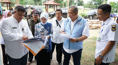 Mbak Vinanda dan Staf Ahli Kemenko Pangan Tinjau Koperasi Merah Putih di Kota Kediri