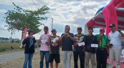 Melihat Keseruan Festival Layangan Sambitan Bupati Cup Jember