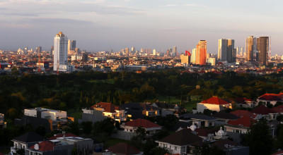 Pajak Naik, Subsidi Dipangkas? Ekonom: Jangan Bebani Rakyat!