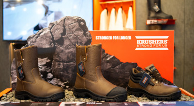 Mengapa Sepatu Pengaman Harus Ber-SNI? Ini Penjelasan Alasmas