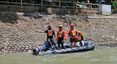 Jagir Wonokromo Geger, Pria Diduga Nekat Bunuh Diri
