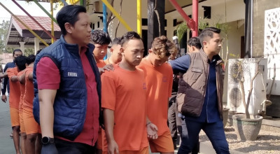 Polisi Tetapkan 28 Tersangka Kerusuhan di Kediri, Buru 4 Orang dan Periksa 26 Lainnya