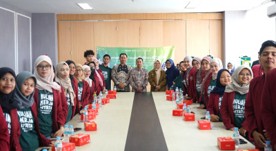 Gerakan Kabur Aja Dulu, 30 Mahasiswa UM Surabaya Pilih Singapura