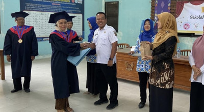 Lulus Sekolah Orang Tua Hebat 2, Ibu-ibu di Ngampel Kota Kediri Makin Pede Asuh Anak